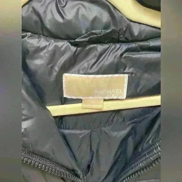 Michael Kors winter jacket XS - Picture 2 of 2